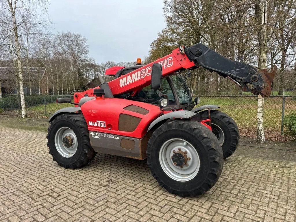 Teleskoplader типа Manitou MLT 634-120 verreiker, Gebrauchtmaschine в Harskamp (Фотография 3)