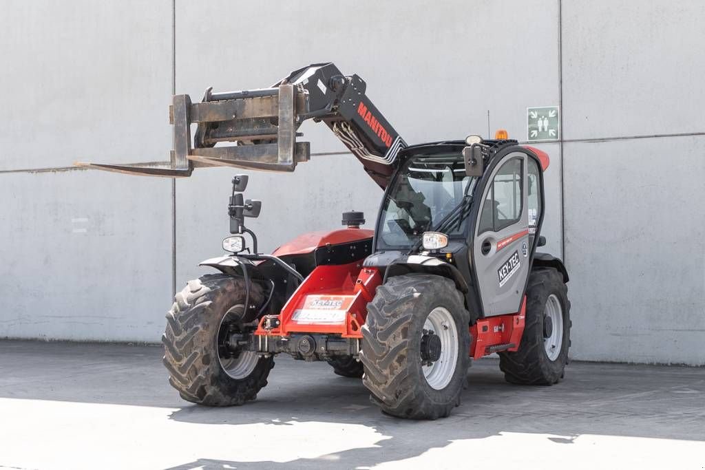Teleskoplader typu Manitou MLT 635-140V, Gebrauchtmaschine v Moerbeke (Obrázek 1)