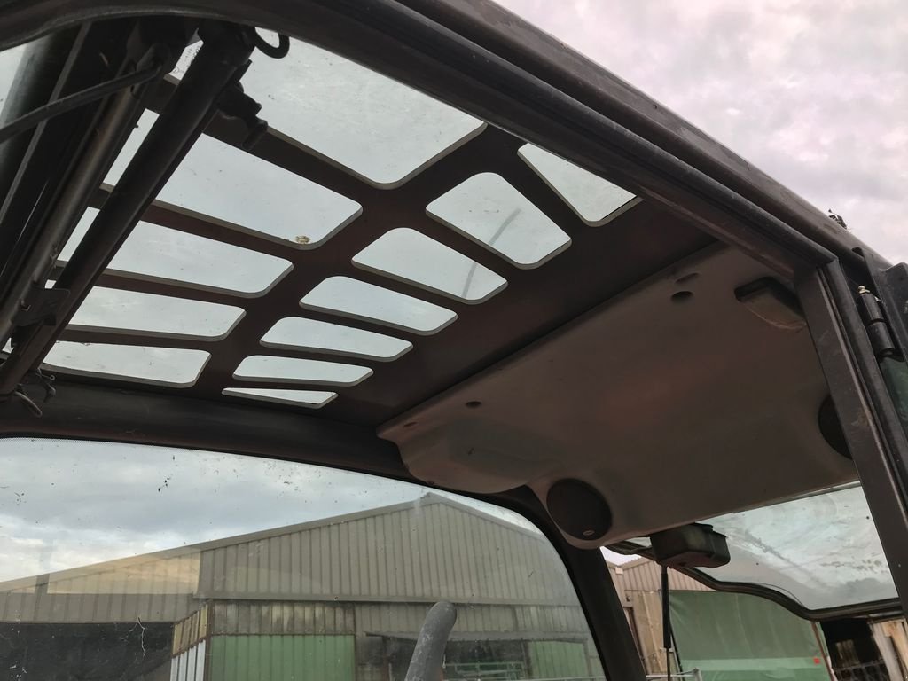 Teleskoplader a típus Manitou MLT 731 TURBO, Gebrauchtmaschine ekkor: UZERCHE (Kép 9)