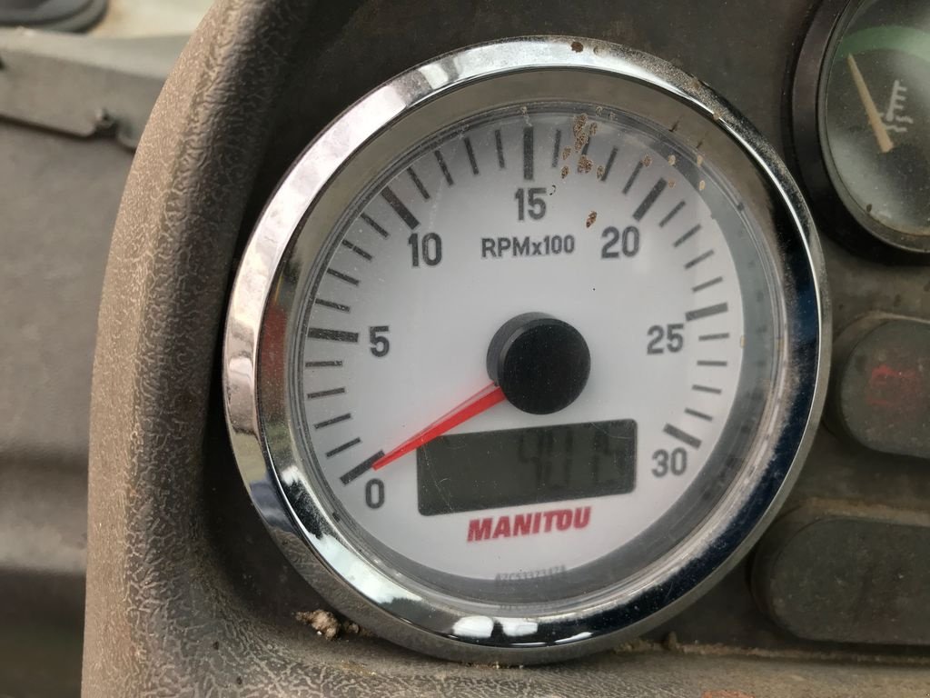 Teleskoplader a típus Manitou MLT 731 TURBO, Gebrauchtmaschine ekkor: UZERCHE (Kép 10)