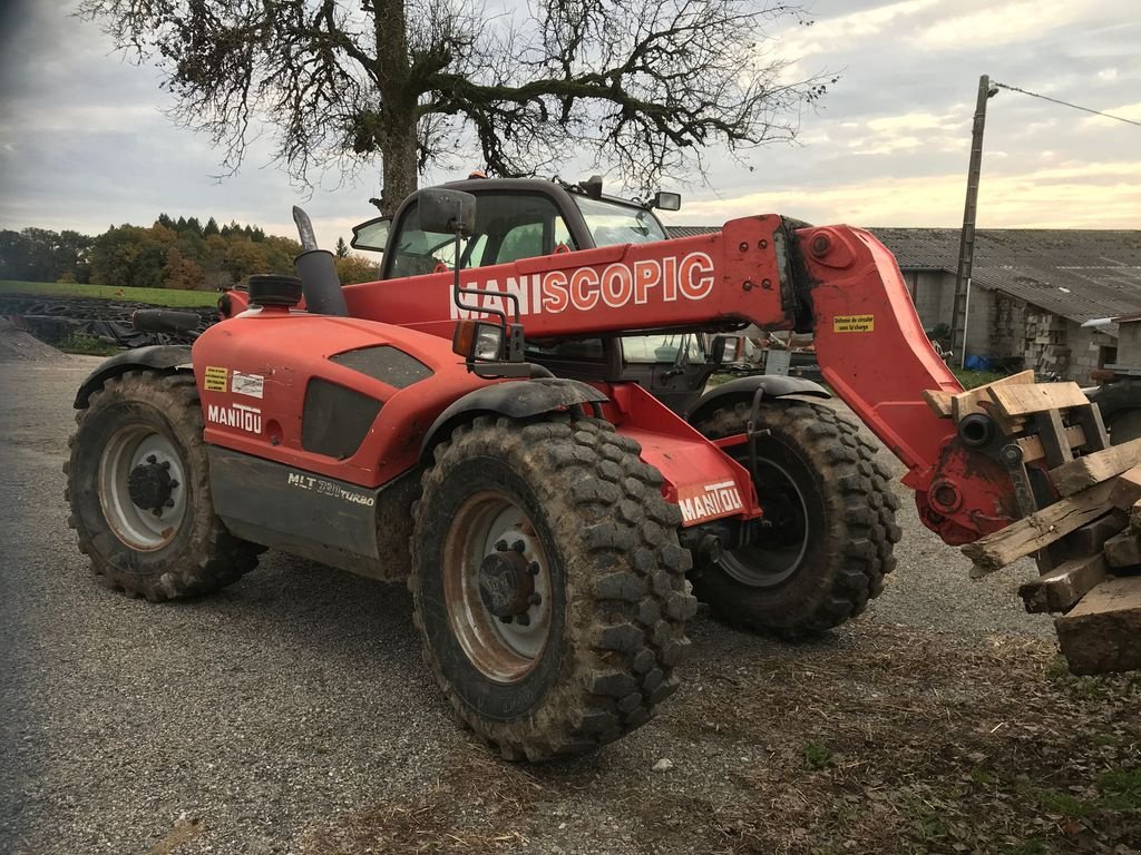 Teleskoplader a típus Manitou MLT 731 TURBO, Gebrauchtmaschine ekkor: UZERCHE (Kép 2)