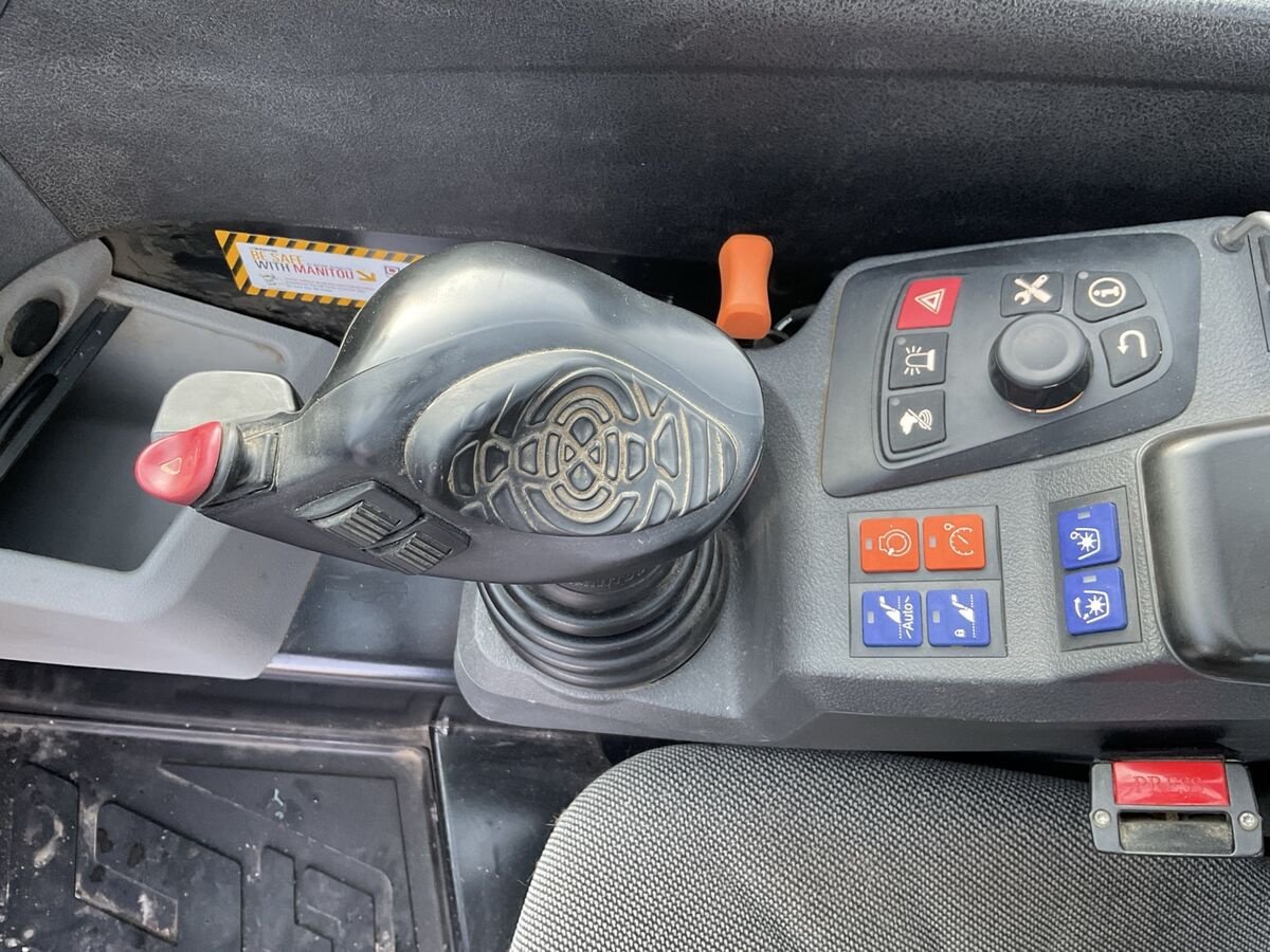 Teleskoplader del tipo Manitou MLT 741-140 V+, Gebrauchtmaschine In Zwettl (Immagine 12)