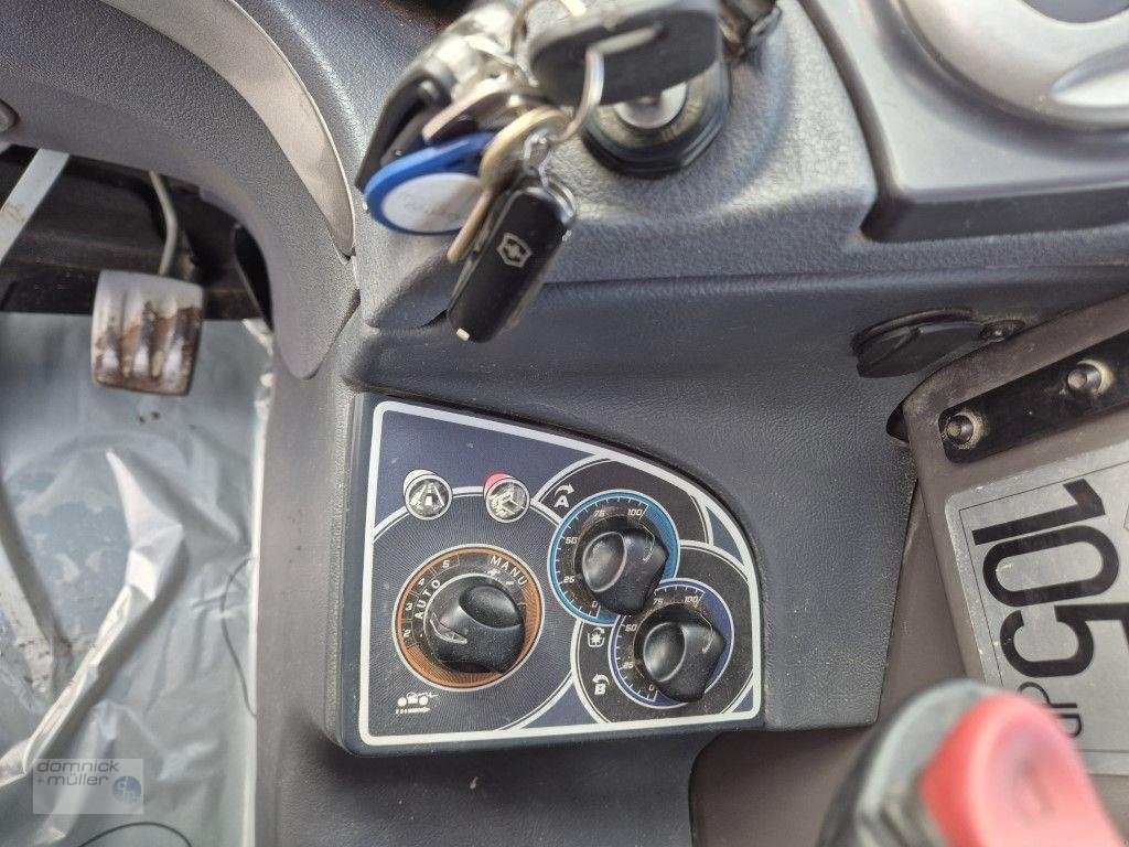 Teleskoplader typu Manitou MLT 840-145 PS AirCon 4new Tires, Gebrauchtmaschine w Friedrichsdorf (Zdjęcie 11)