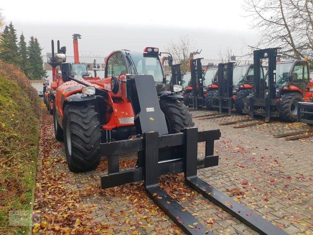 Teleskoplader of the type Manitou MLT 960 AirCon, Gebrauchtmaschine in Friedrichsdorf (Picture 3)