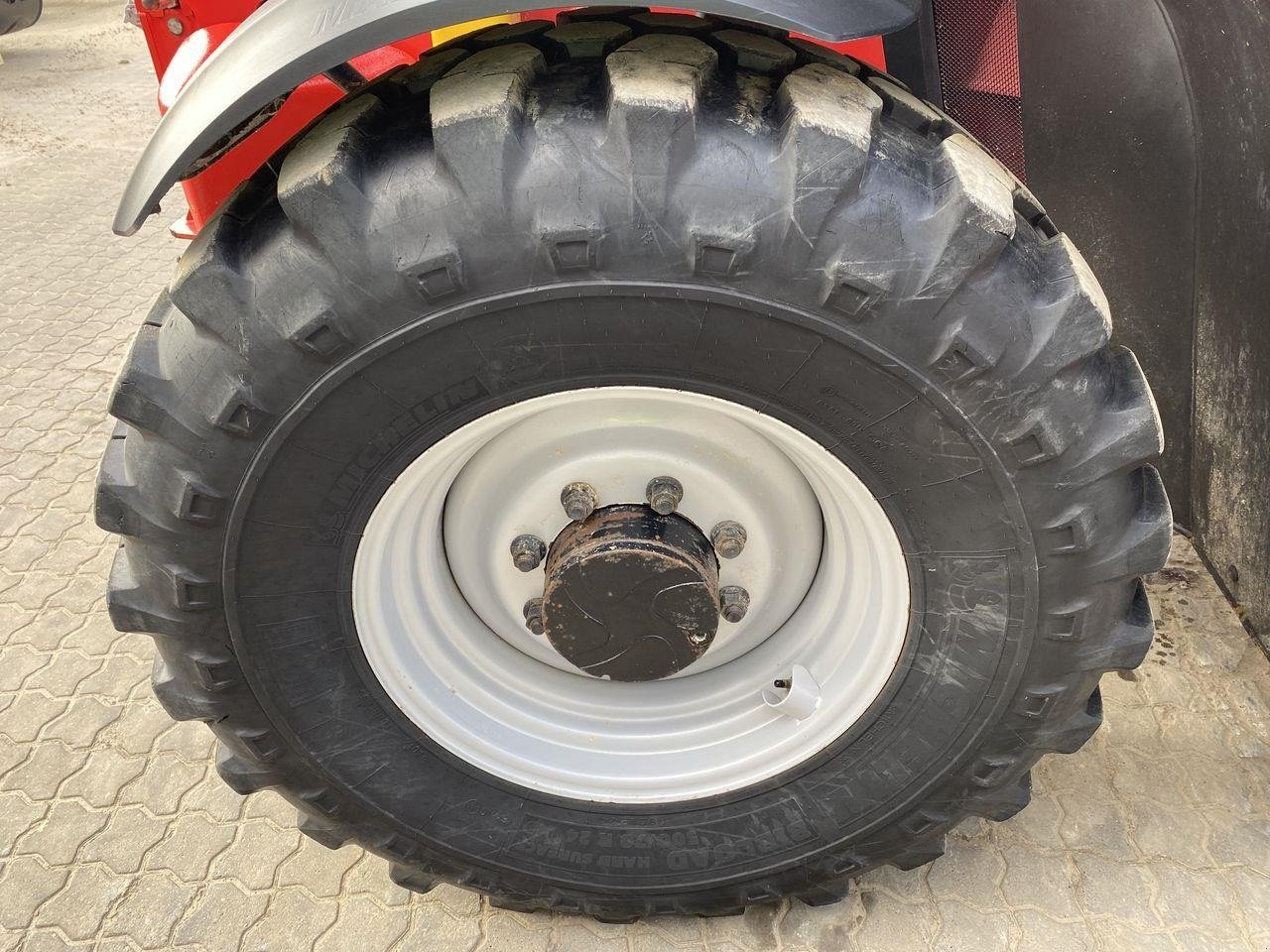 Teleskoplader of the type Manitou MLT1040-145PS ELITE, Gebrauchtmaschine in Skive (Picture 8)