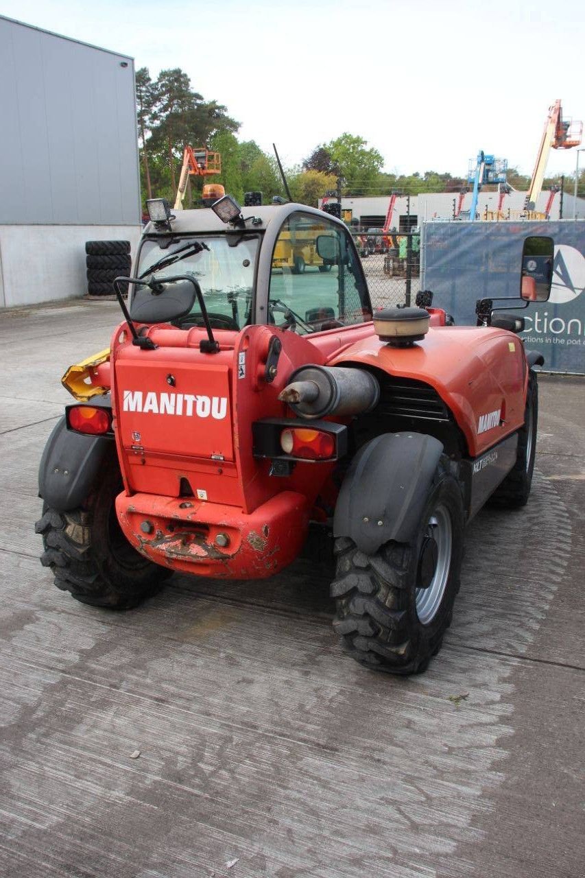 Teleskoplader tip Manitou MLT625-75, Gebrauchtmaschine in Antwerpen (Poză 5)