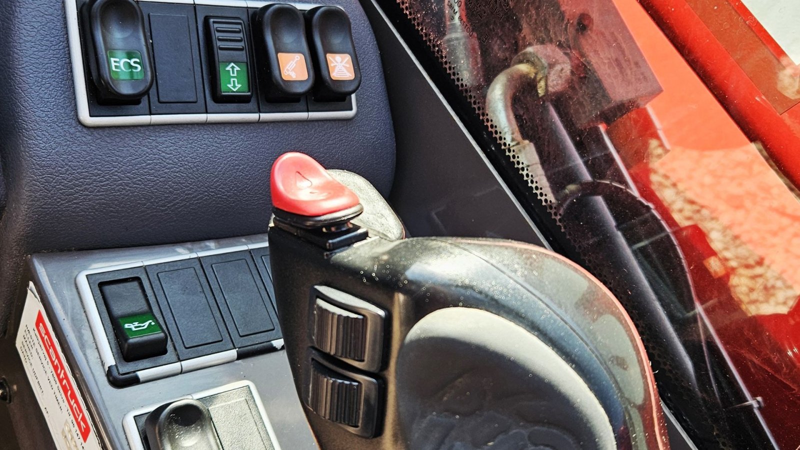 Teleskoplader of the type Manitou MLT629 / 3000 timer / meget udstyr, Gebrauchtmaschine in Arden (Picture 18)