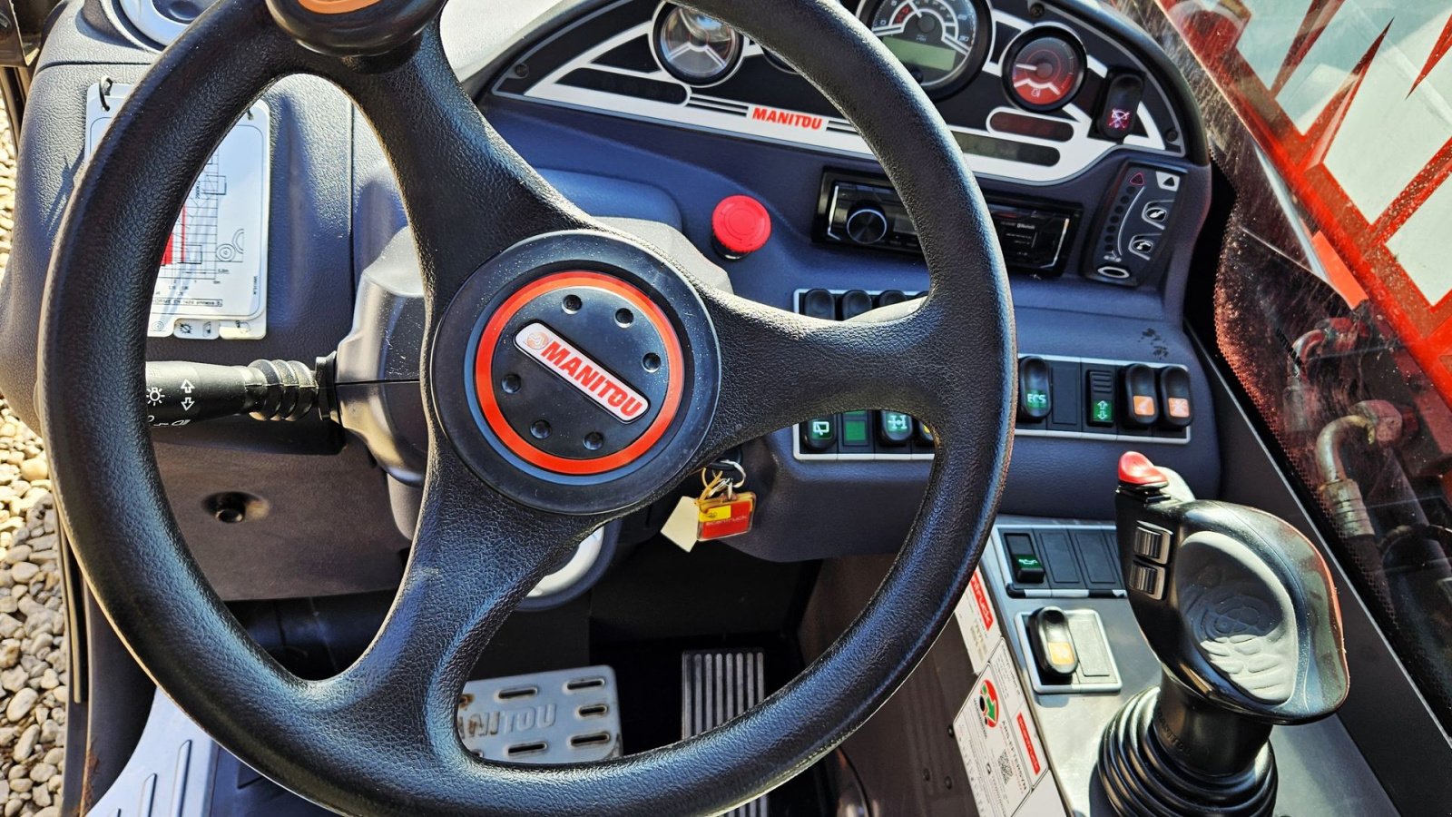 Teleskoplader of the type Manitou MLT629 / 3000 timer / meget udstyr, Gebrauchtmaschine in Arden (Picture 17)