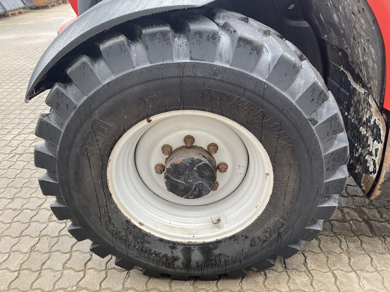 Teleskoplader от тип Manitou MLT635-140V+ ELITE, Gebrauchtmaschine в Skive (Снимка 8)