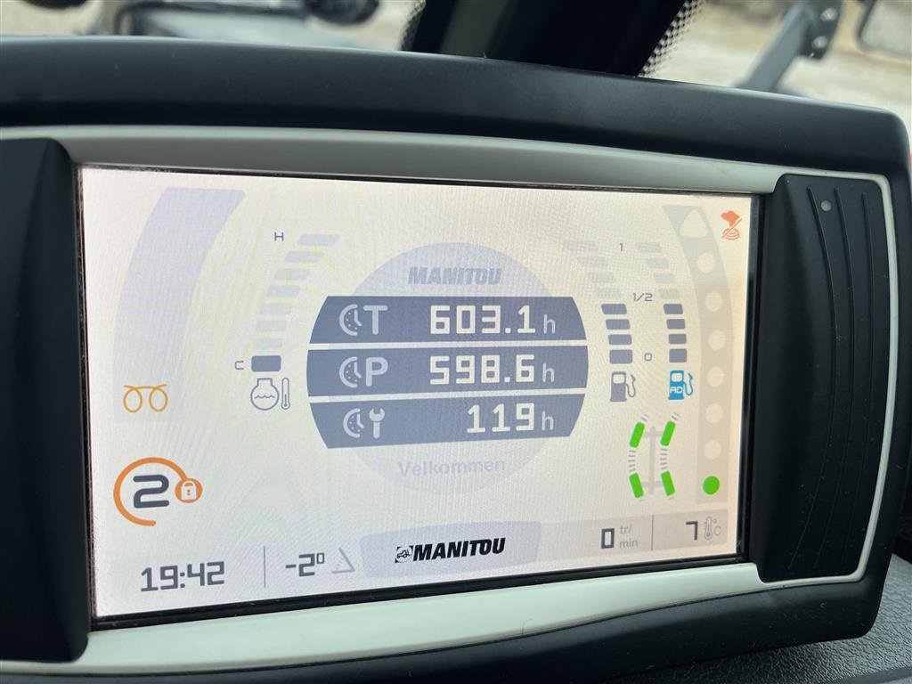 Teleskoplader of the type Manitou MLT730-115V Elite, Gebrauchtmaschine in Mariager (Picture 17)