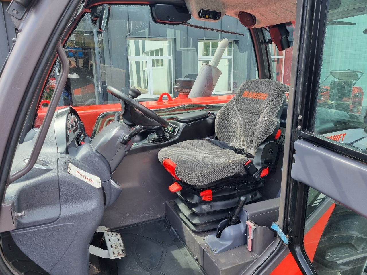 Teleskoplader of the type Manitou MLT735 120 LSU POWERSHIFT, Gebrauchtmaschine in Kazlu Ruda (Picture 7)