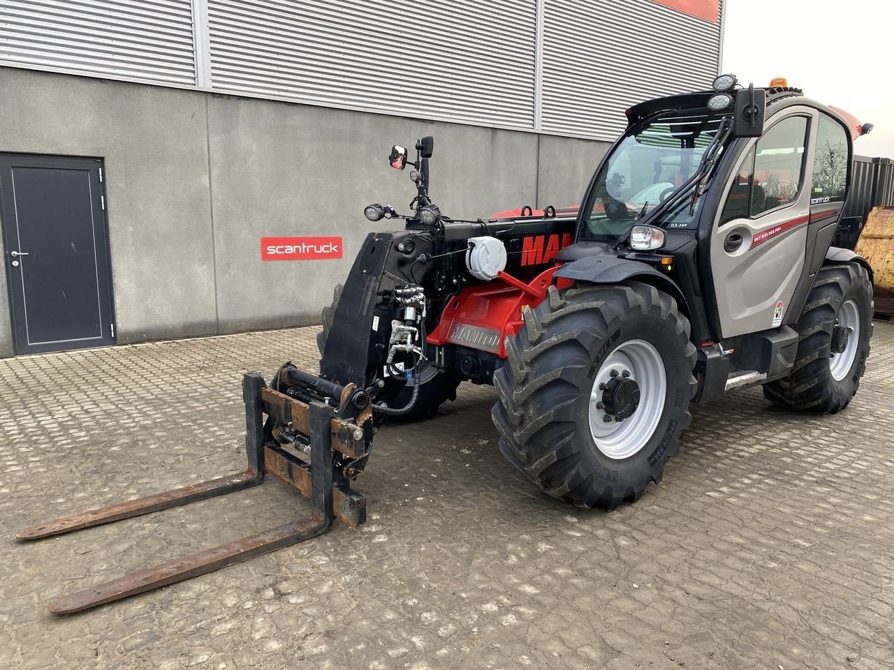 Teleskoplader typu Manitou MLT841-145PS+ ELITE ST5, Gebrauchtmaschine v Skive (Obrázek 1)