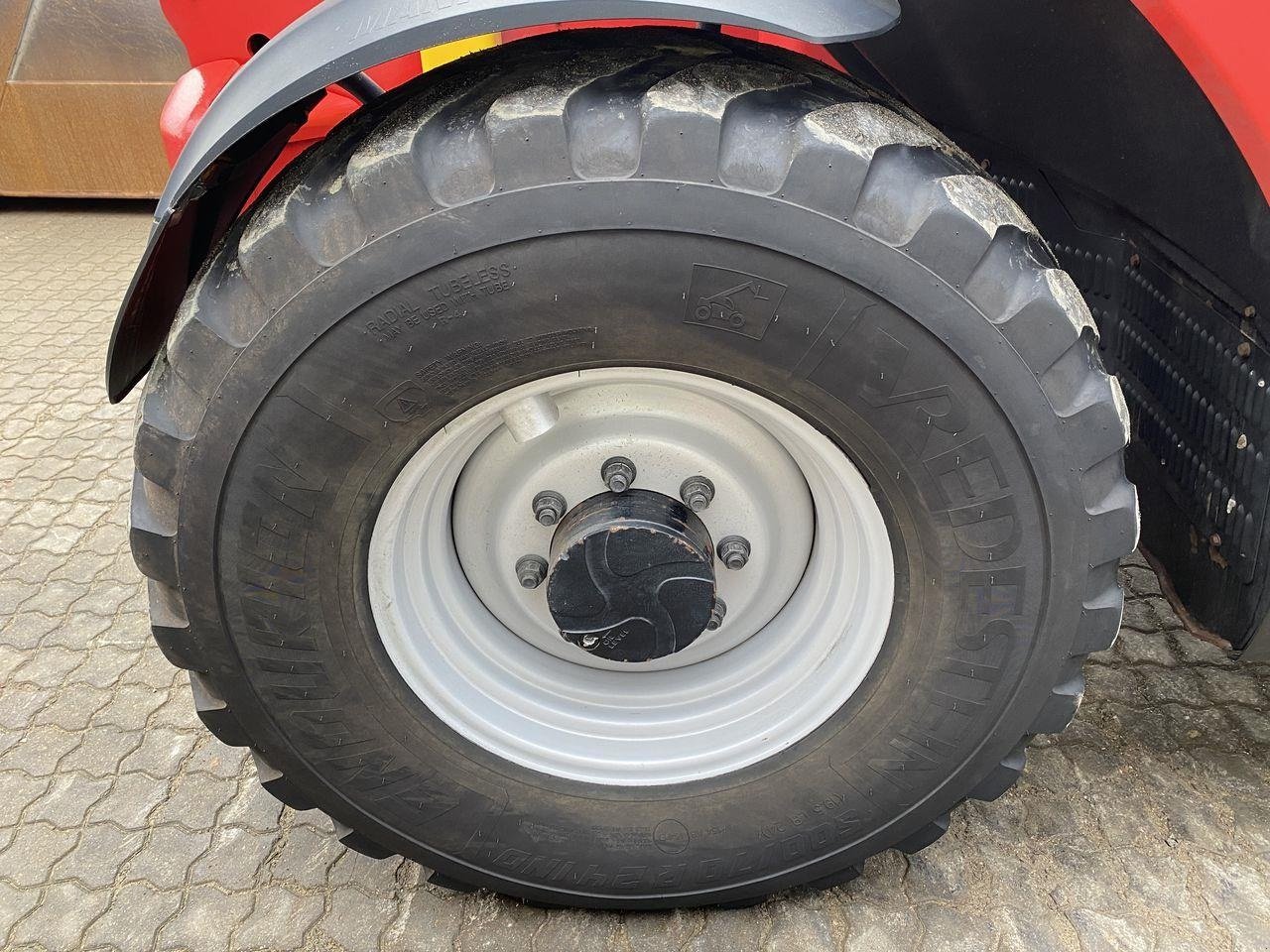 Teleskoplader tipa Manitou MLT841-145PS+ ELITE ST5, Gebrauchtmaschine u Skive (Slika 8)