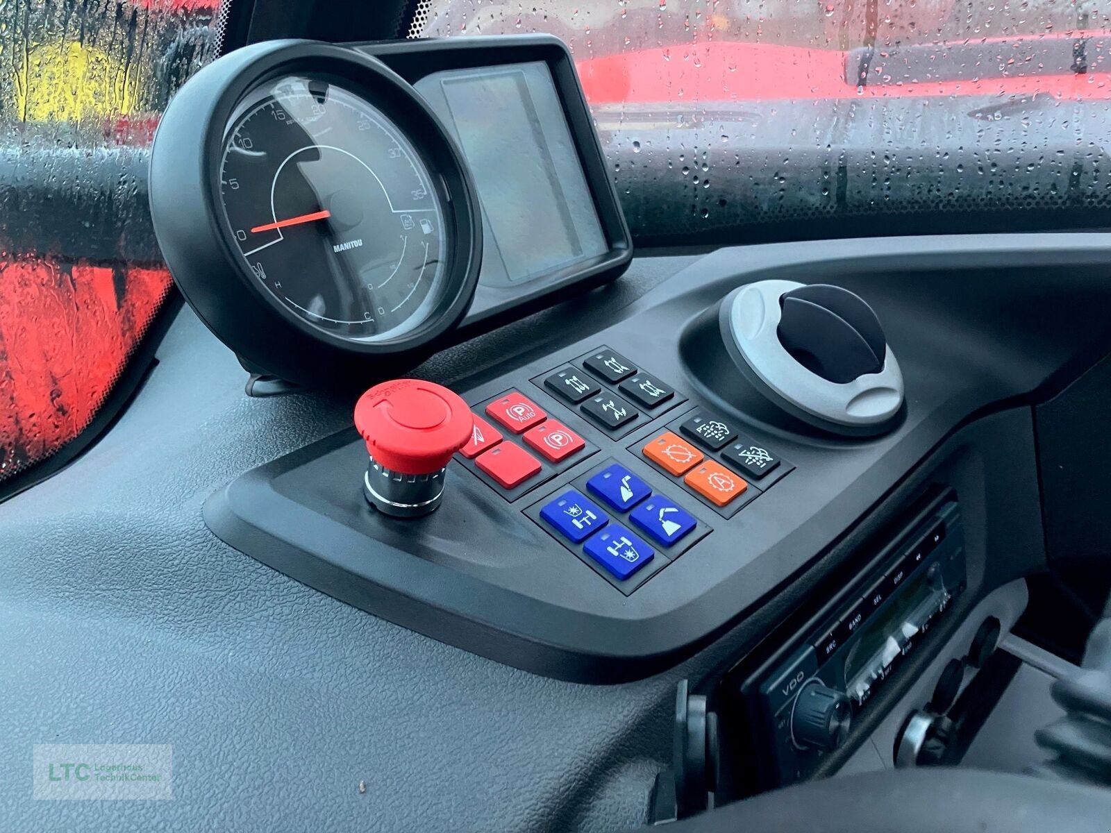 Teleskoplader typu Manitou MLT841 Premium, Vorführmaschine w Redlham (Zdjęcie 8)