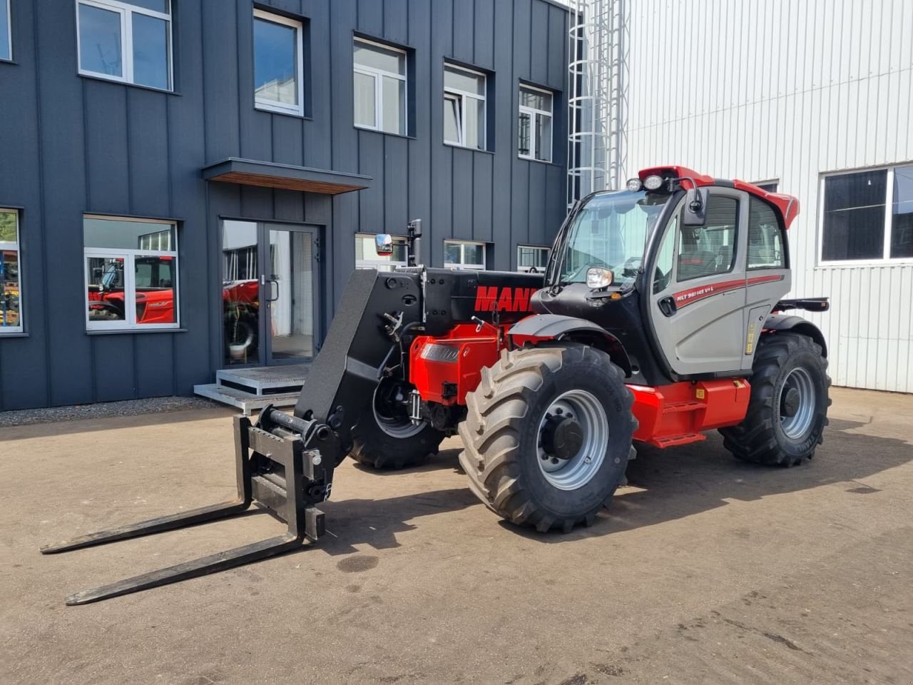 Teleskoplader of the type Manitou MLT961, Gebrauchtmaschine in Kazlu Ruda (Picture 1)