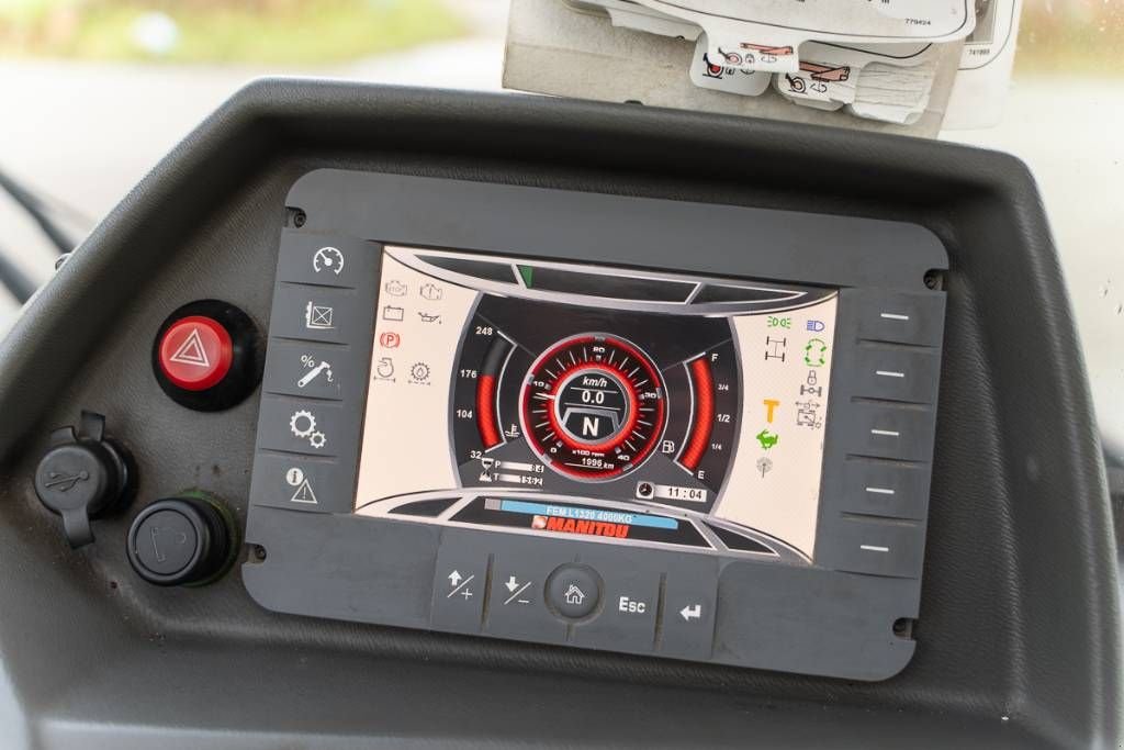 Teleskoplader tip Manitou MRT 1840, Gebrauchtmaschine in Moerbeke (Poză 10)