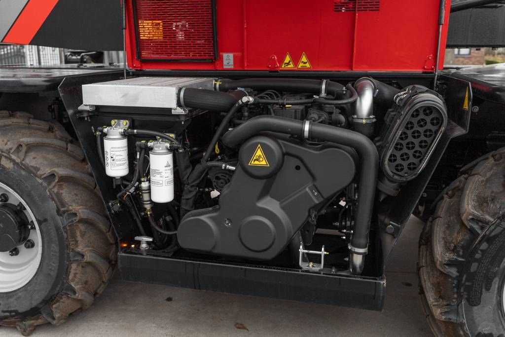 Teleskoplader типа Manitou MRT 1845, Gebrauchtmaschine в Moerbeke (Фотография 11)