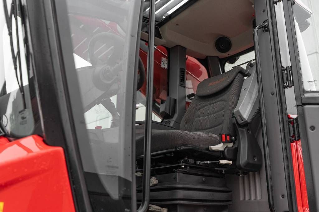 Teleskoplader типа Manitou MRT 1845, Gebrauchtmaschine в Moerbeke (Фотография 7)