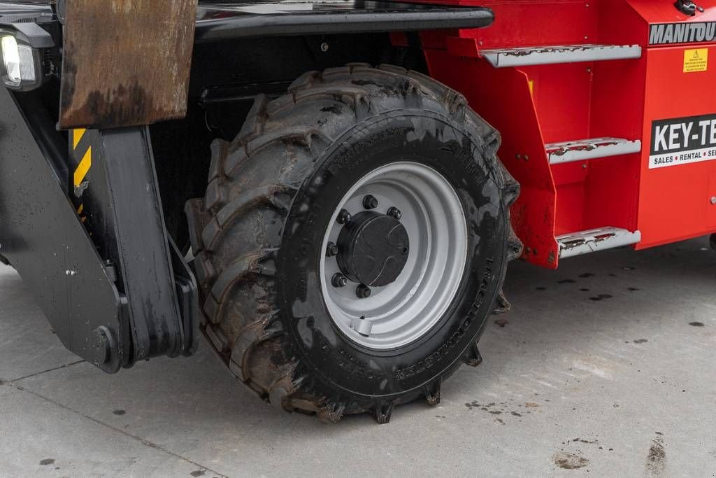 Teleskoplader типа Manitou MRT 1845, Gebrauchtmaschine в Moerbeke (Фотография 9)