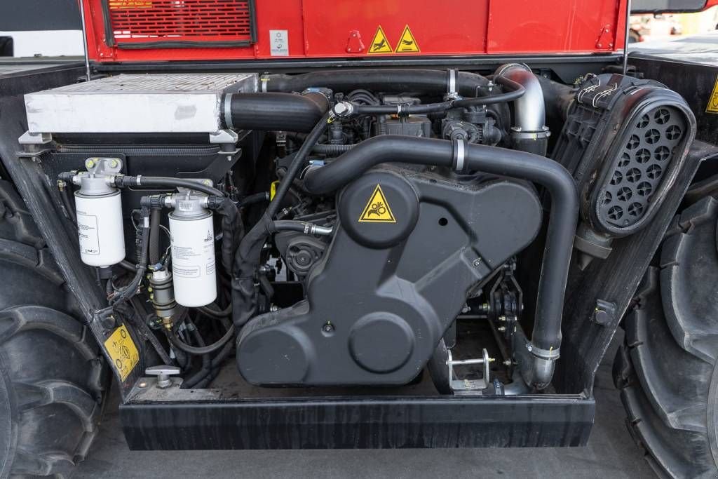 Teleskoplader типа Manitou MRT 1845, Gebrauchtmaschine в Moerbeke (Фотография 11)