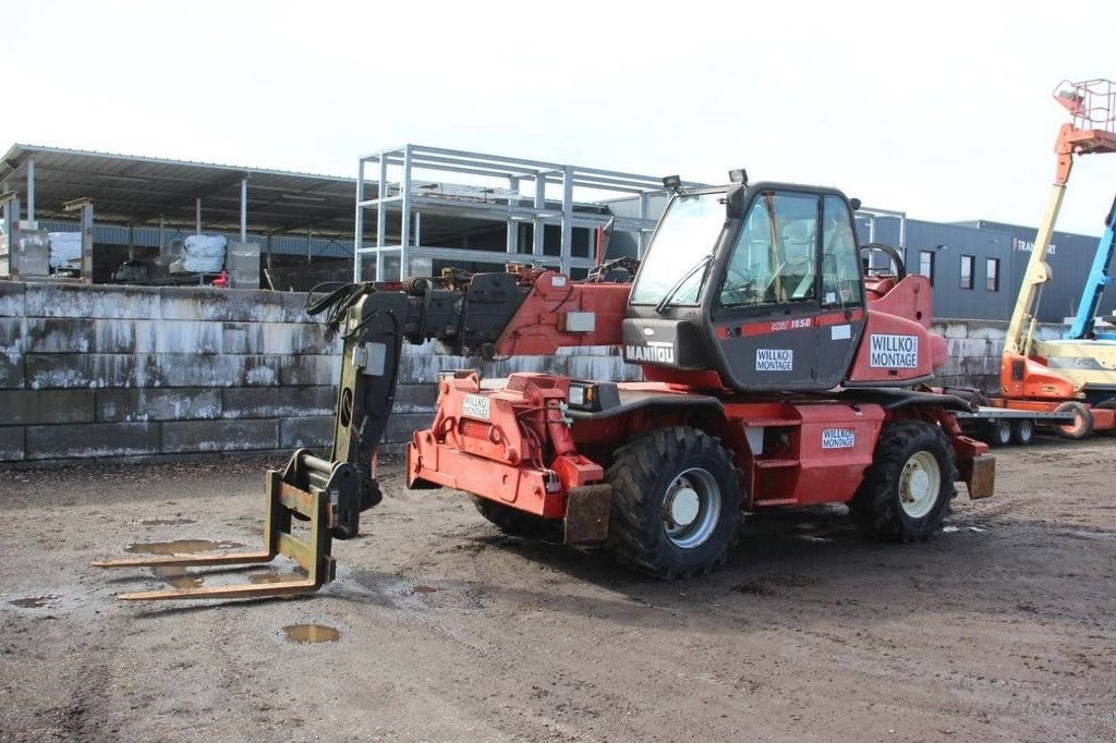 Teleskoplader типа Manitou MRT 1850, Gebrauchtmaschine в Antwerpen (Фотография 9)