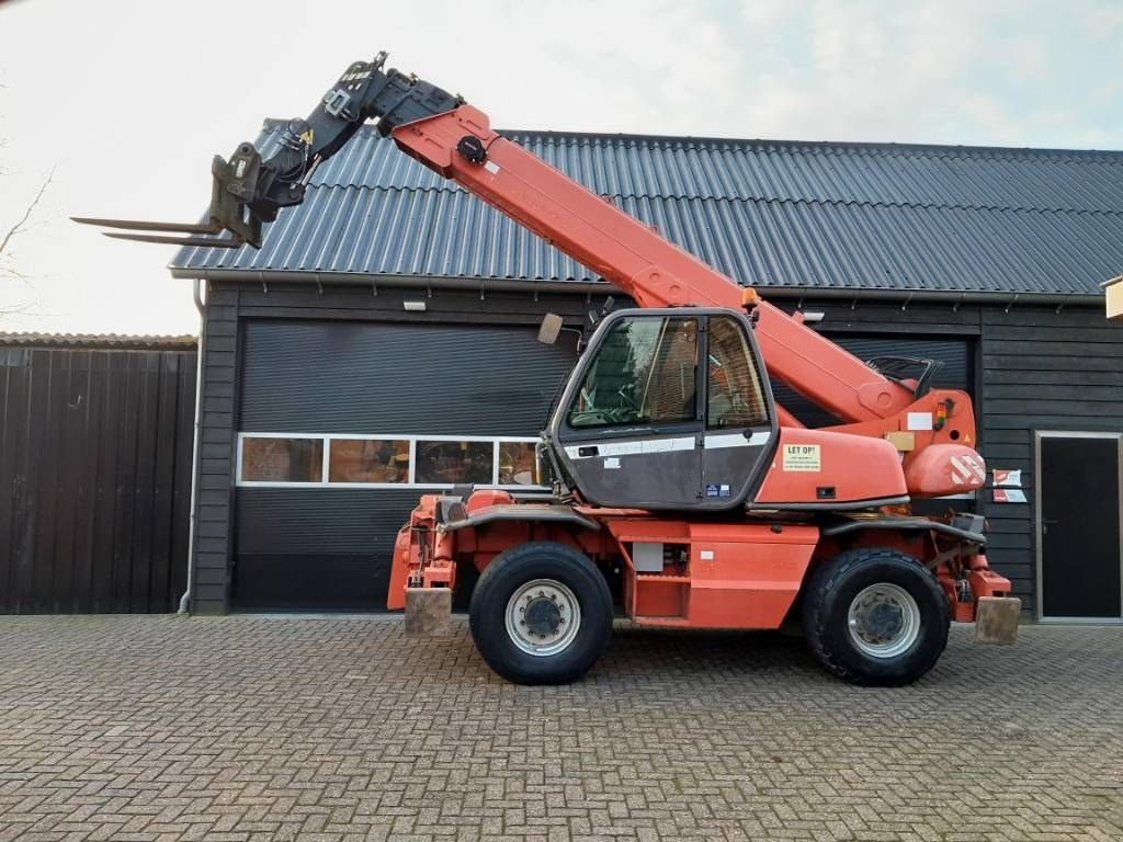 Teleskoplader типа Manitou MRT 2150 M Remote Control Kantelcabine, Gebrauchtmaschine в Ederveen (Фотография 1)