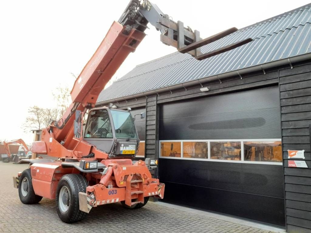 Teleskoplader типа Manitou MRT 2150 M Remote Control Kantelcabine, Gebrauchtmaschine в Ederveen (Фотография 2)