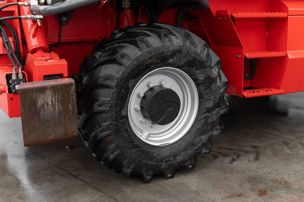 Teleskoplader tip Manitou MRT 2150 Plus Privilege, Gebrauchtmaschine in Moerbeke (Poză 9)