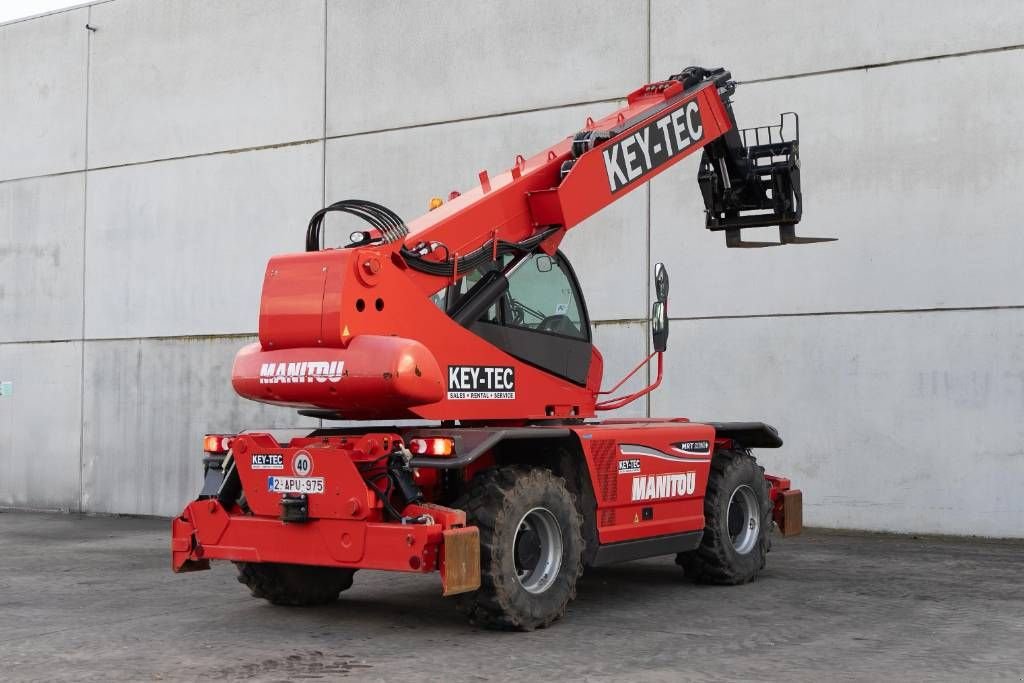 Teleskoplader typu Manitou MRT 2150 Plus Privilege, Gebrauchtmaschine v Moerbeke (Obrázek 4)
