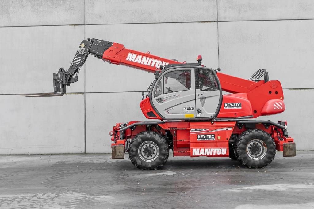 Teleskoplader типа Manitou MRT 2150 Plus Privilege, Gebrauchtmaschine в Moerbeke (Фотография 4)