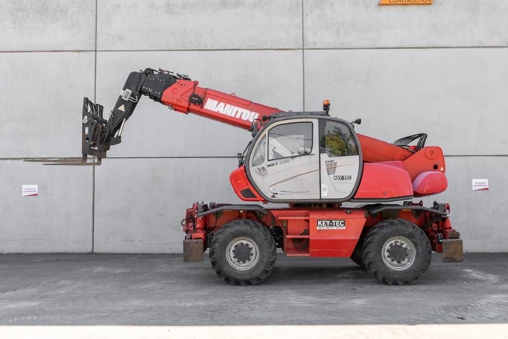 Teleskoplader za tip Manitou MRT 2150 Plus Privilege, Gebrauchtmaschine u Moerbeke (Slika 4)