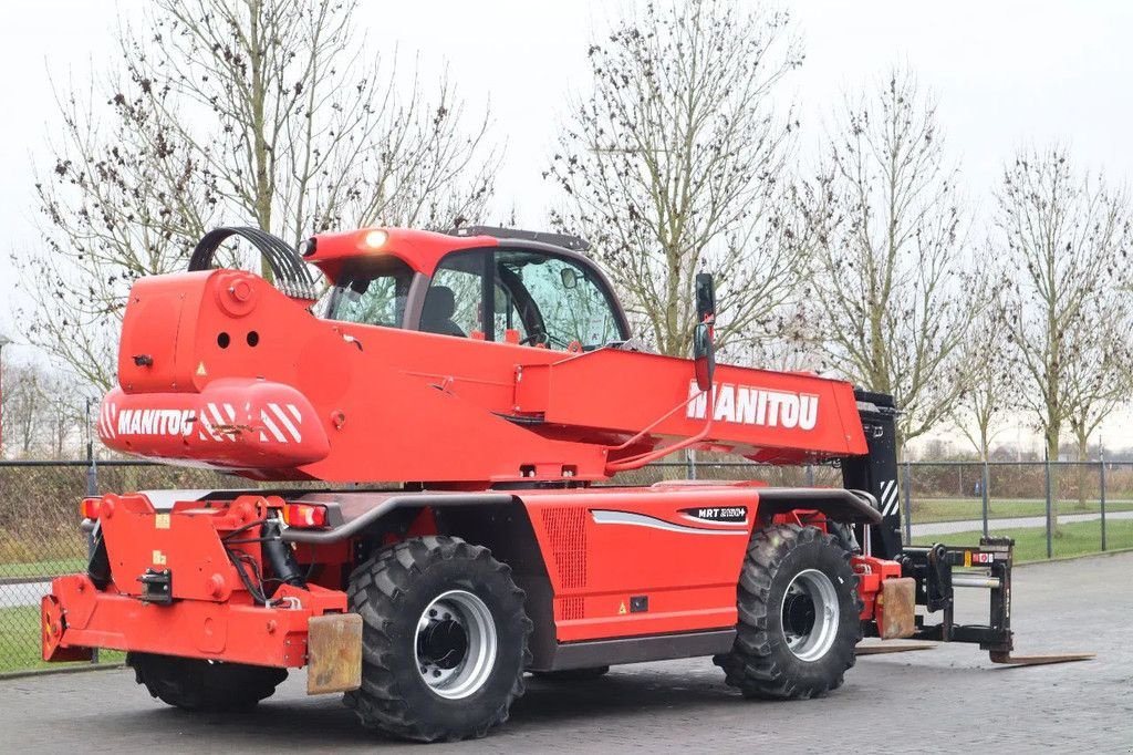 Teleskoplader типа Manitou MRT 2150 + S2 PRIVILEGE REMOTE AIRCO FORKS, Gebrauchtmaschine в Marknesse (Фотография 7)