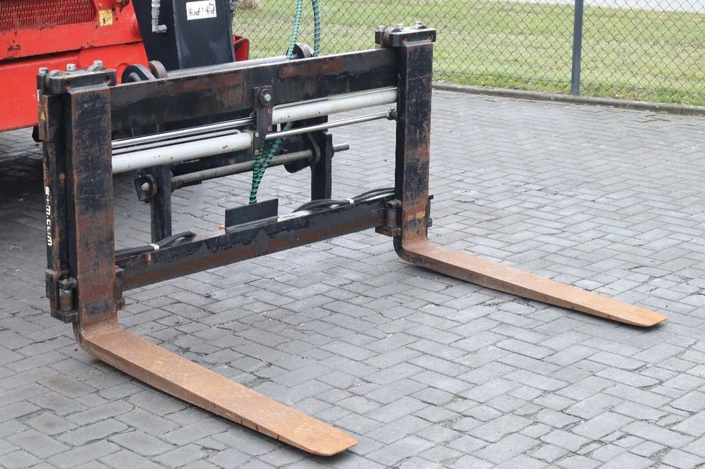 Teleskoplader του τύπου Manitou MRT 2150 + S2 PRIVILEGE REMOTE AIRCO FORKS, Gebrauchtmaschine σε Marknesse (Φωτογραφία 11)