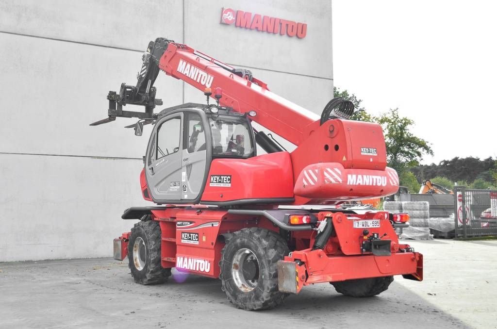 Teleskoplader tip Manitou MRT 2150, Gebrauchtmaschine in Moerbeke (Poză 8)
