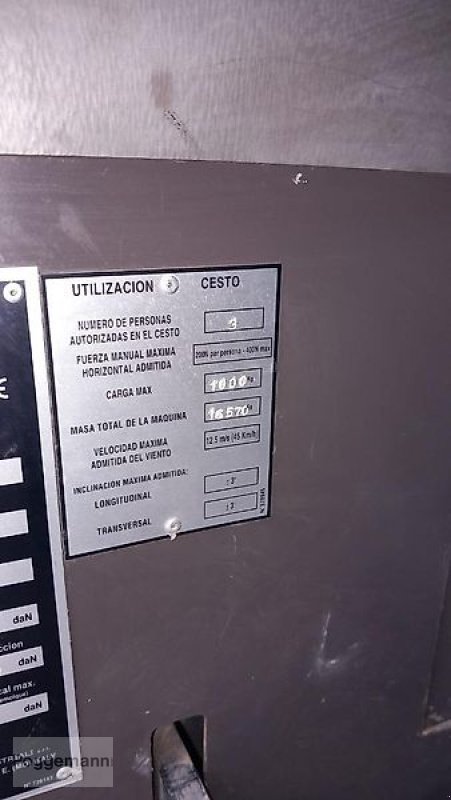 Teleskoplader del tipo Manitou MRT 2150, Gebrauchtmaschine In Bad Iburg - Sentrup (Immagine 19)