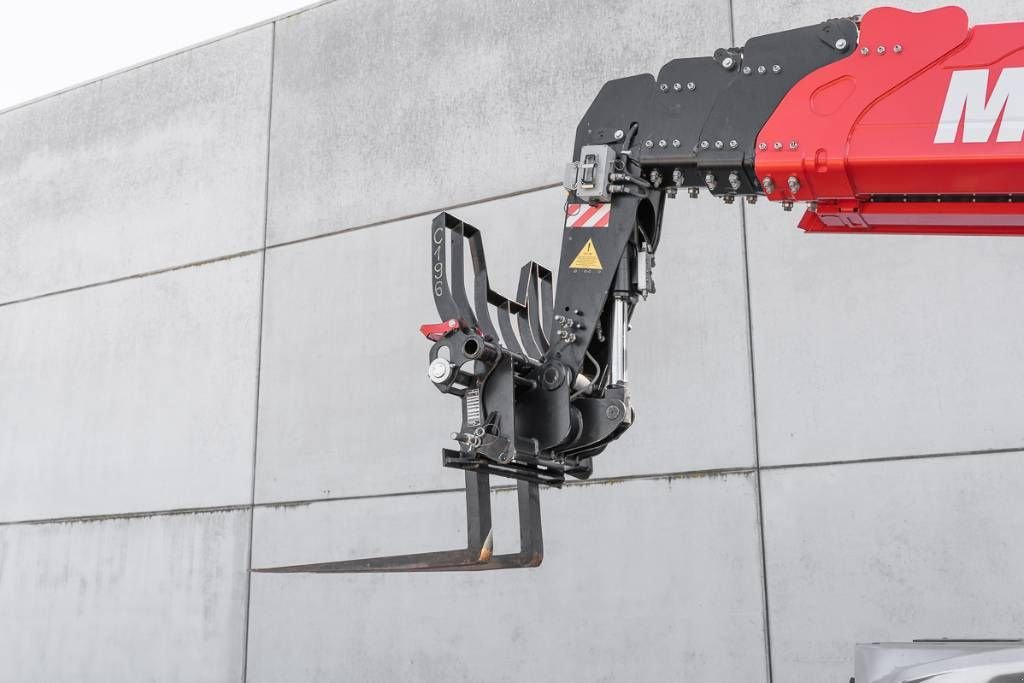 Teleskoplader a típus Manitou MRT 2260, Gebrauchtmaschine ekkor: Moerbeke (Kép 9)