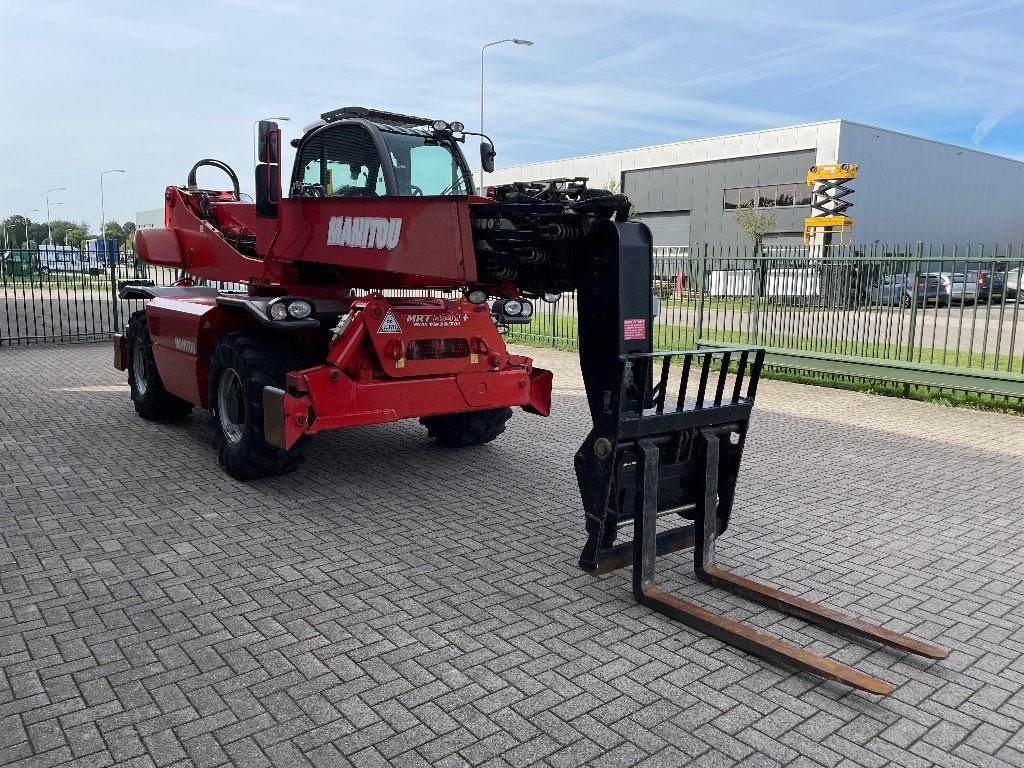 Teleskoplader a típus Manitou MRT 2540 Plus Privilege, Gebrauchtmaschine ekkor: WIJCHEN (Kép 10)