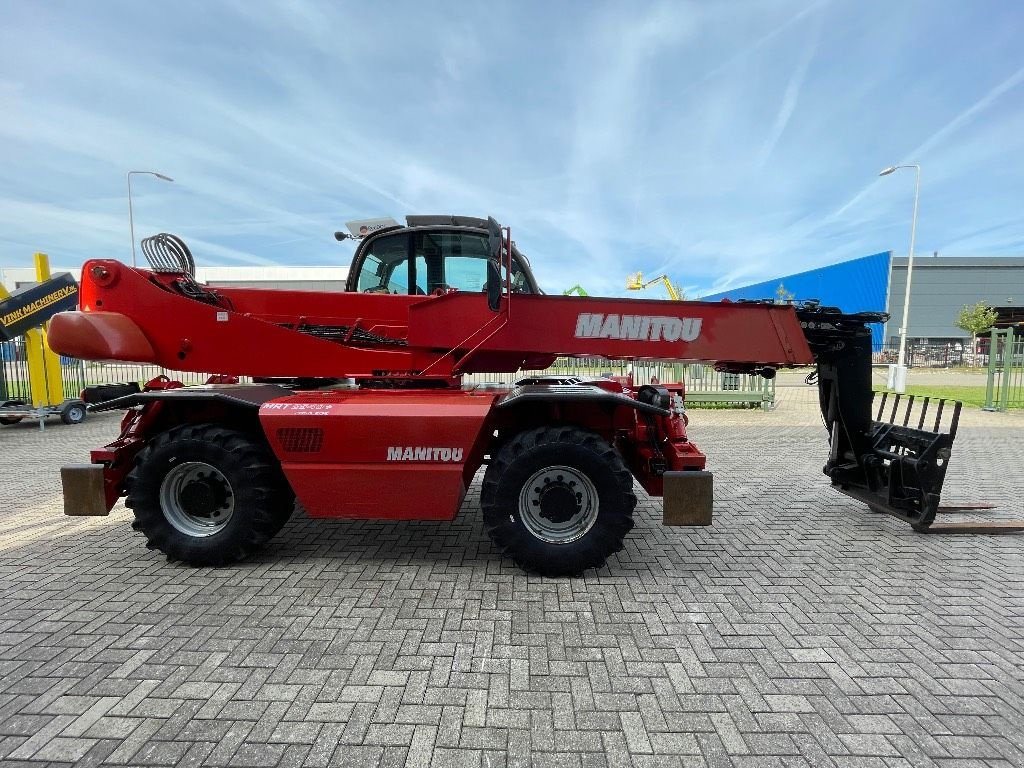 Teleskoplader tipa Manitou MRT 2540 Plus Privilege, Gebrauchtmaschine u WIJCHEN (Slika 11)