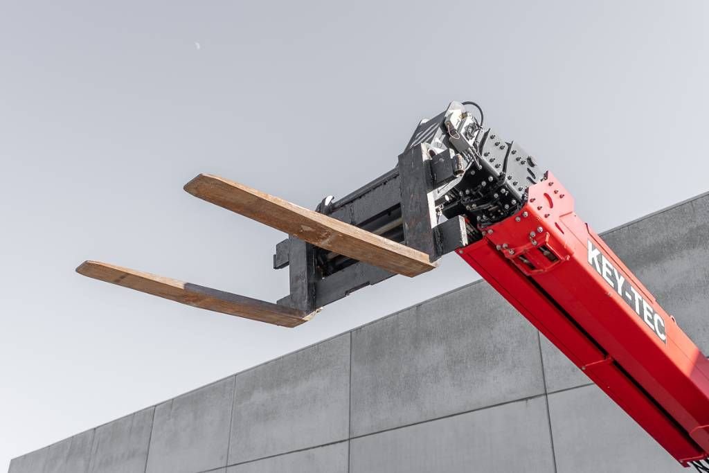 Teleskoplader tipa Manitou MRT 2550+, Gebrauchtmaschine u Moerbeke (Slika 10)