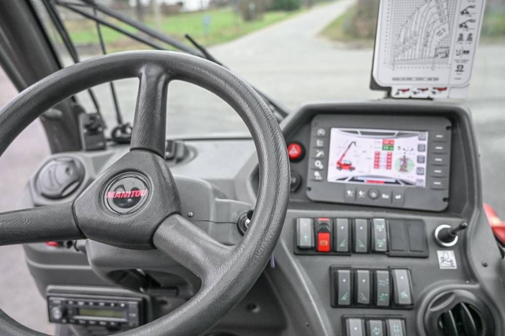 Teleskoplader a típus Manitou MRT 2550 +, Gebrauchtmaschine ekkor: Moerbeke (Kép 11)