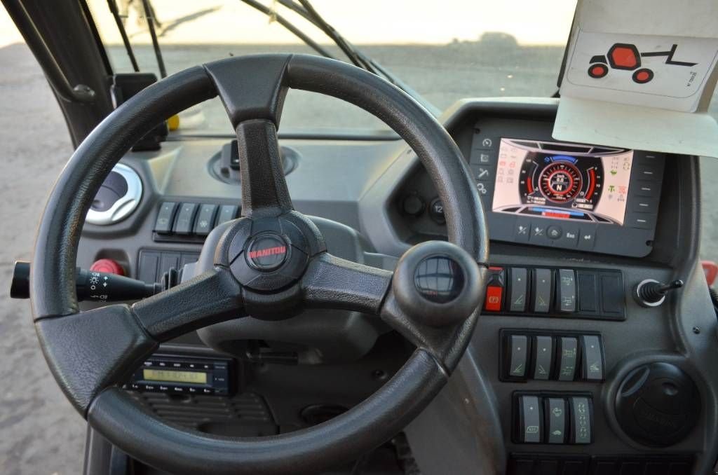 Teleskoplader typu Manitou MRT 2550, Gebrauchtmaschine v Moerbeke (Obrázek 10)