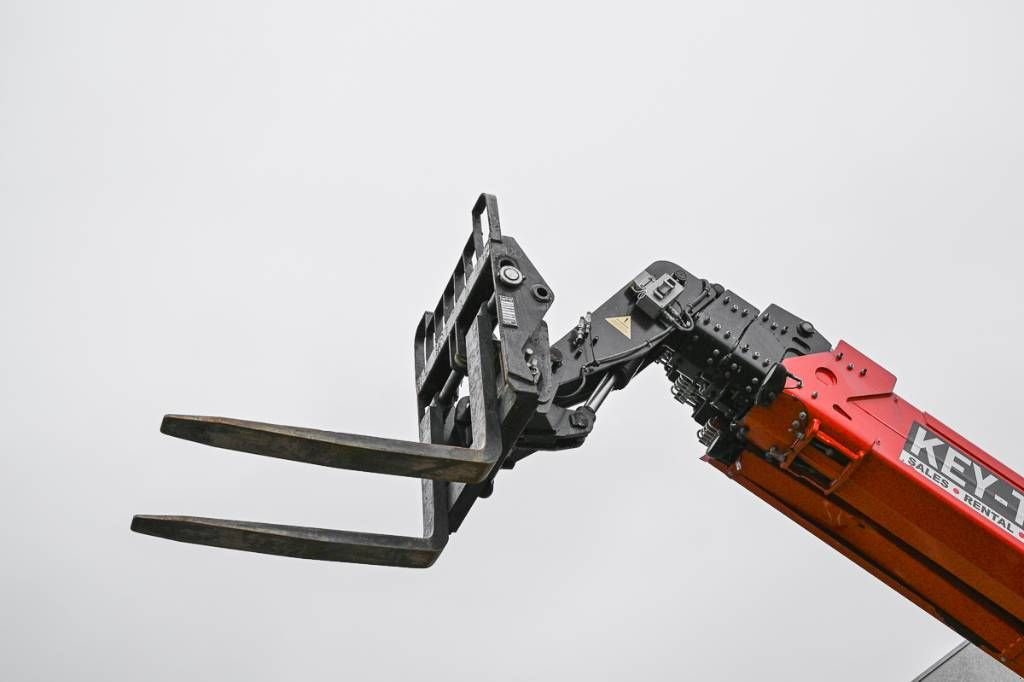 Teleskoplader of the type Manitou MRT 2550, Gebrauchtmaschine in Moerbeke (Picture 9)