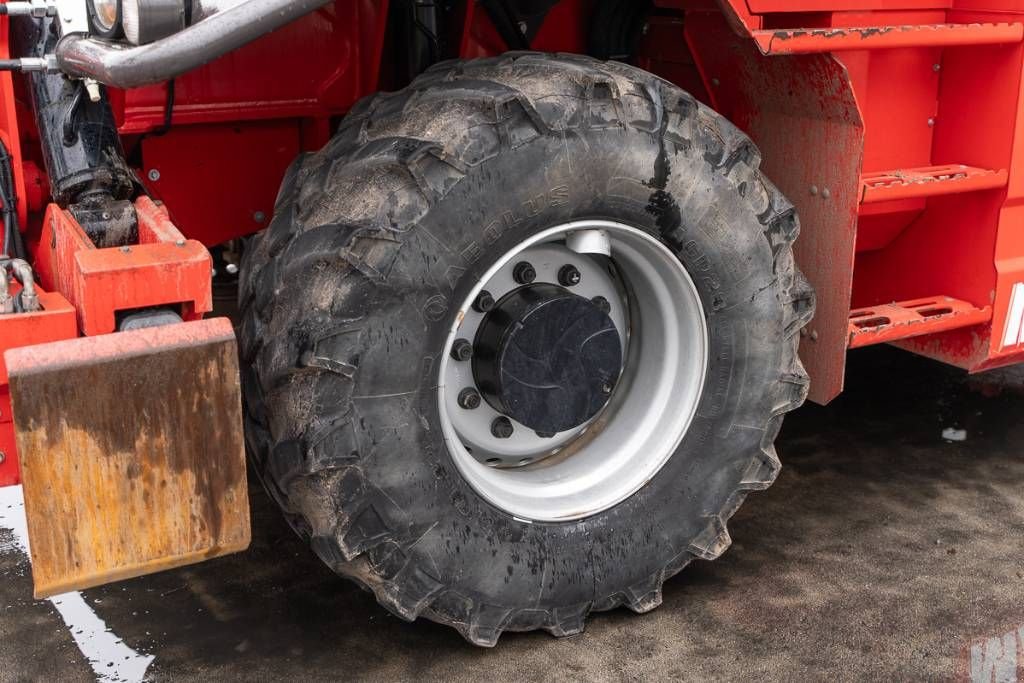 Teleskoplader of the type Manitou MRT 2550, Gebrauchtmaschine in Moerbeke (Picture 9)