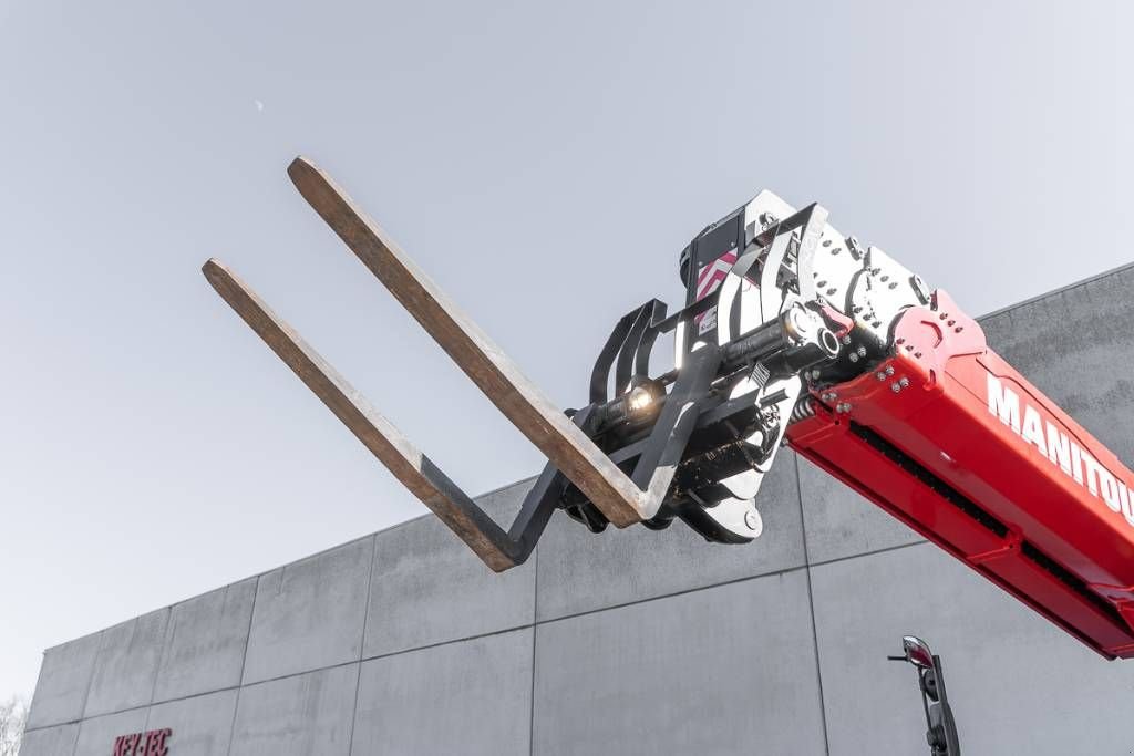 Teleskoplader za tip Manitou MRT 2660, Gebrauchtmaschine u Moerbeke (Slika 10)