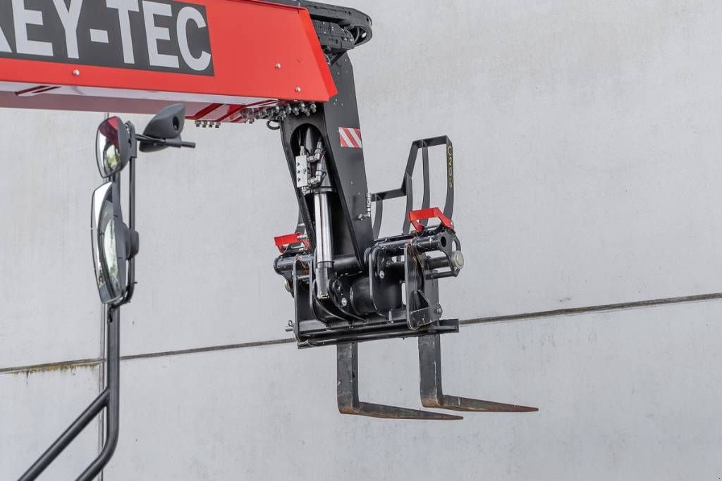 Teleskoplader tip Manitou MRT 2660, Gebrauchtmaschine in Moerbeke (Poză 8)