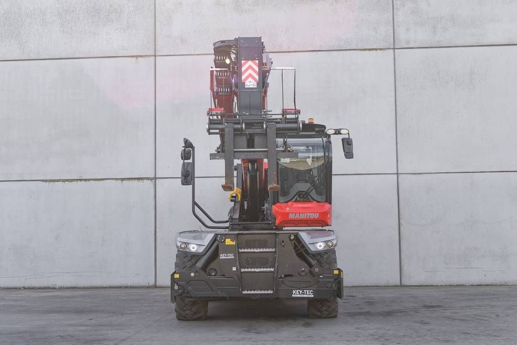 Teleskoplader tip Manitou MRT 2660, Gebrauchtmaschine in Moerbeke (Poză 2)