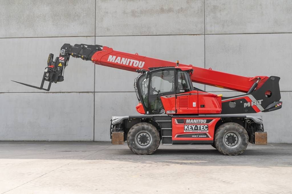 Teleskoplader tip Manitou MRT 2660, Gebrauchtmaschine in Moerbeke (Poză 4)