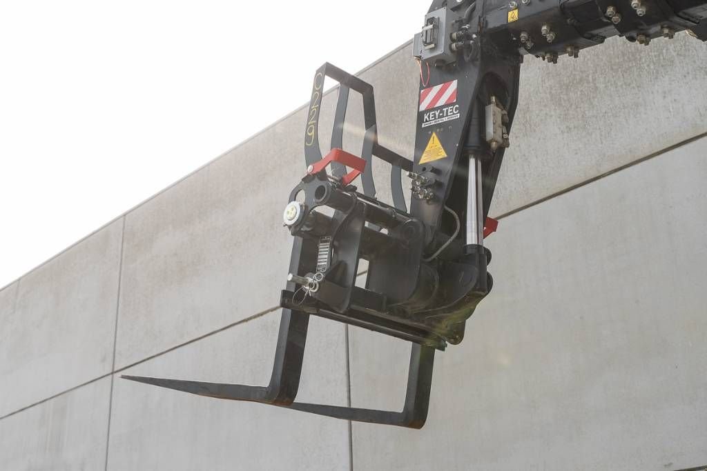 Teleskoplader tip Manitou MRT 2660, Gebrauchtmaschine in Moerbeke (Poză 10)