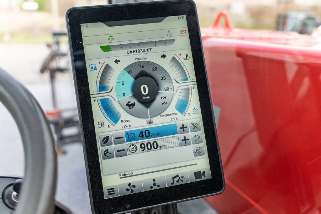 Teleskoplader tip Manitou MRT 2660, Gebrauchtmaschine in Moerbeke (Poză 10)