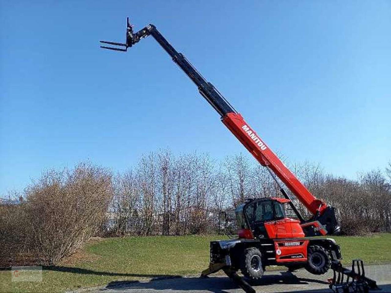 Teleskoplader of the type Manitou MRT 2660, Neumaschine in Oyten (Picture 8)
